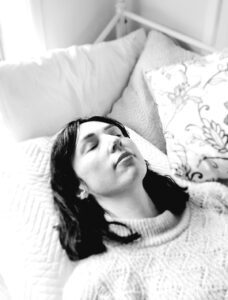 Lying back into hypnotherapy
